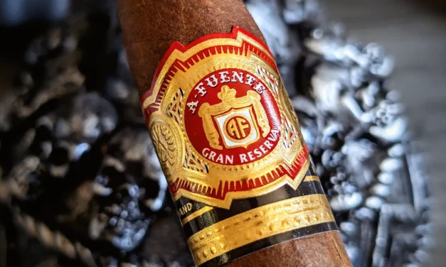 Arturo Fuente Chateau Fuente Sun Grown (King B) – Pyramid (6 x 55)