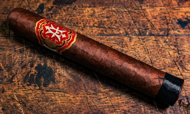 Avowed Awakening Black – Robusto Grande (5.5 x 52)