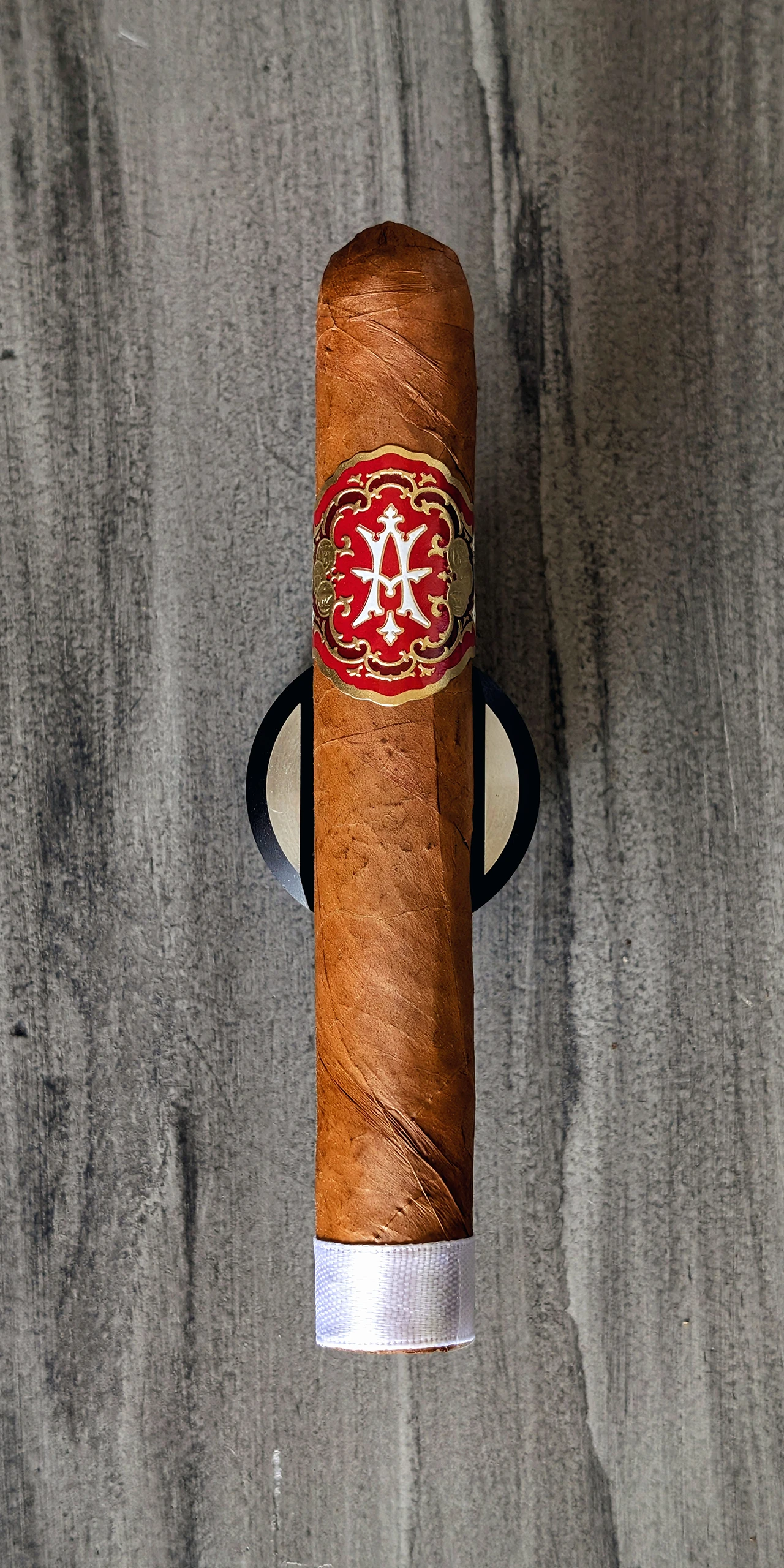 Avowed Awakening White - Robusto Grande (5.5 x 52)