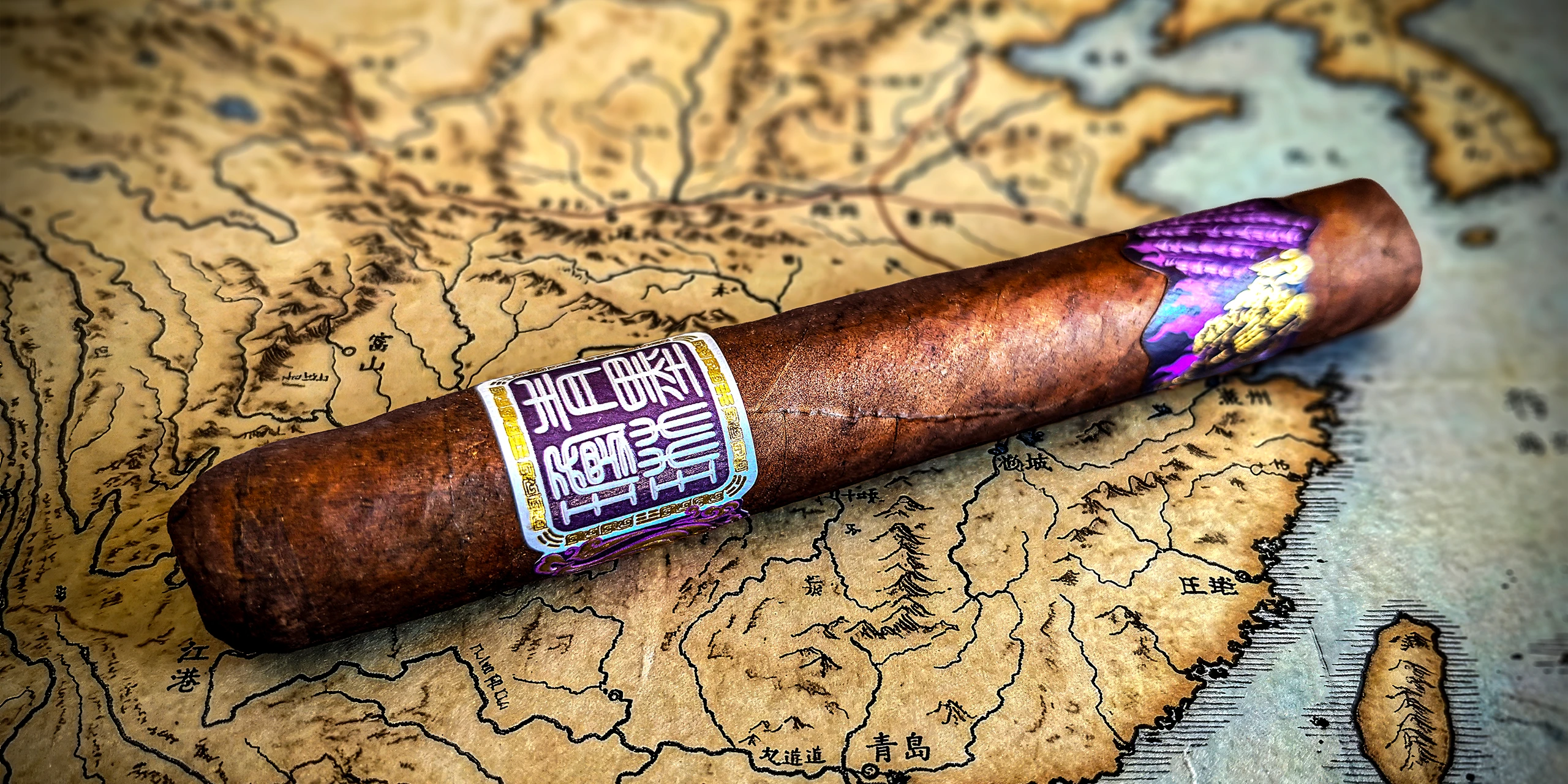 ChìMolly Pioneer – Robusto Extra (6 x 52)_HEADER_01a