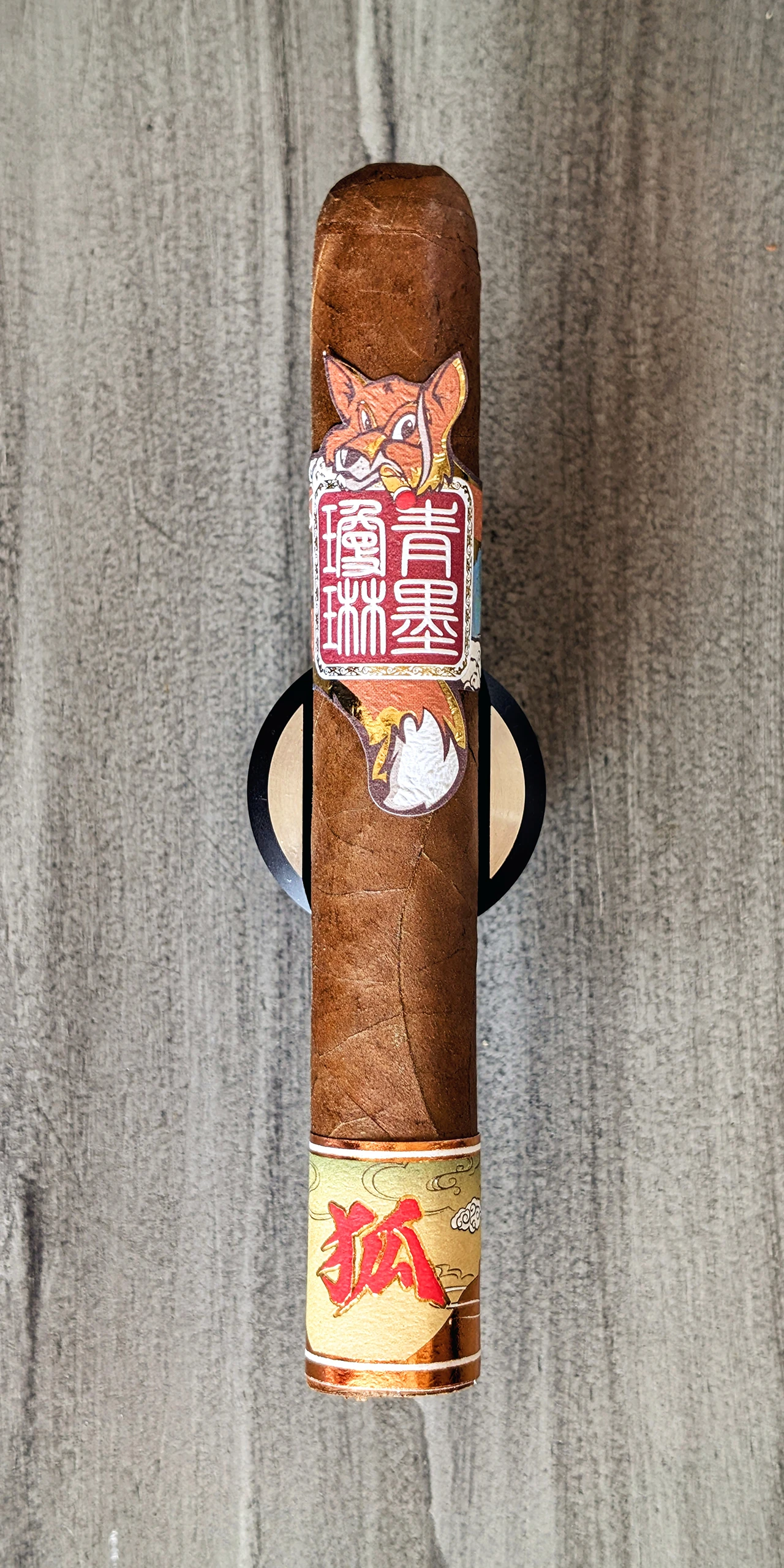 ChiMolly Fox y ChìMolly - Robusto Extra (6 x 52)