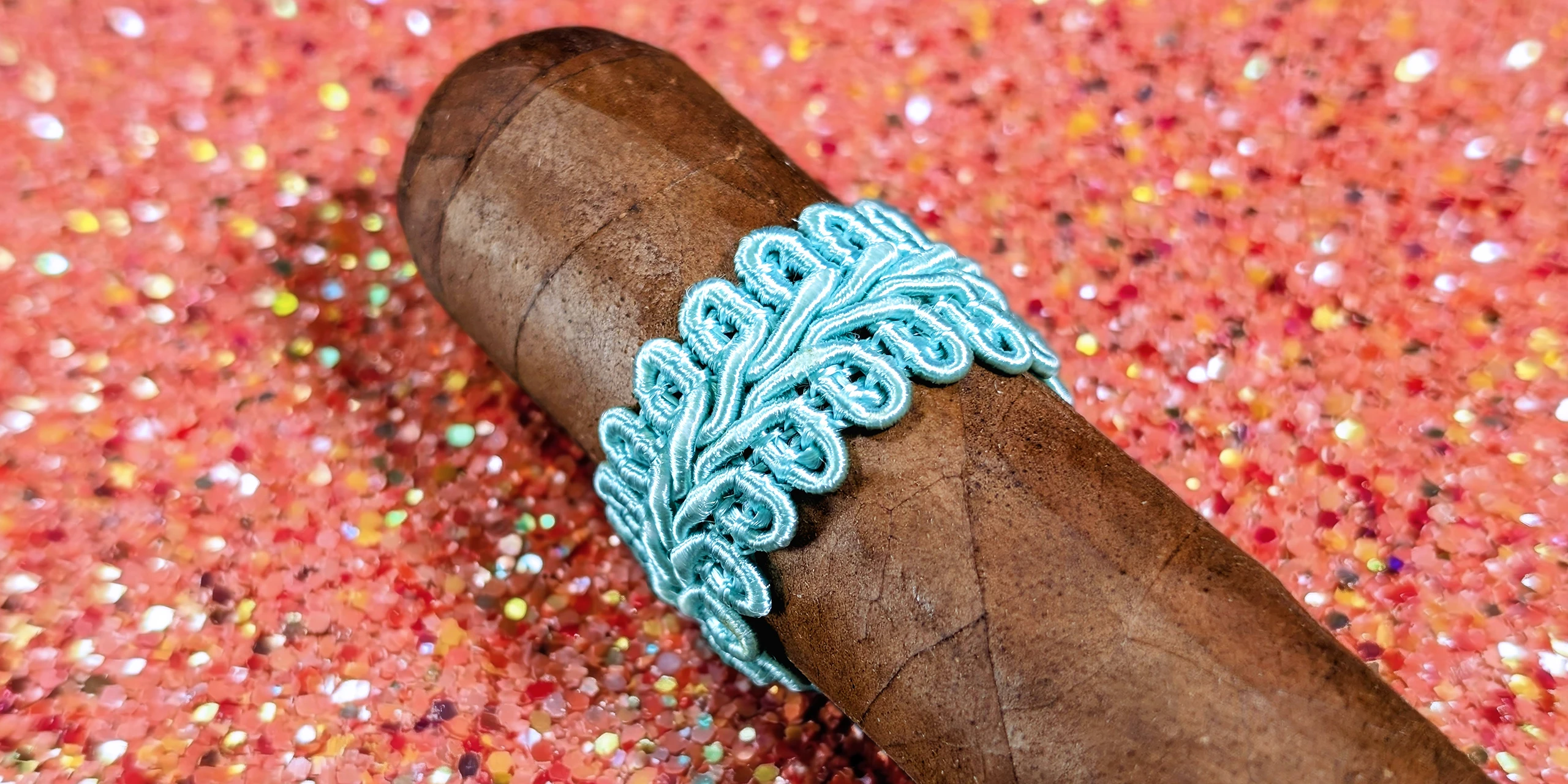 Definition Defigero (Aqua Band) – Gran Toro (6.5 x 54)_HEADER_01