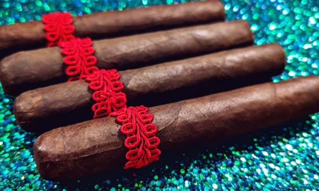 Definition Kinsman (Red Band) – Robusto (5 x 50)