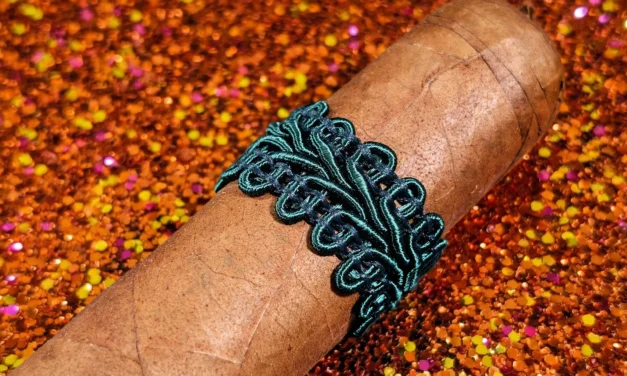 Definition Noir Cameroon (Teal Band) – Robusto Grande (5.5 x 54)