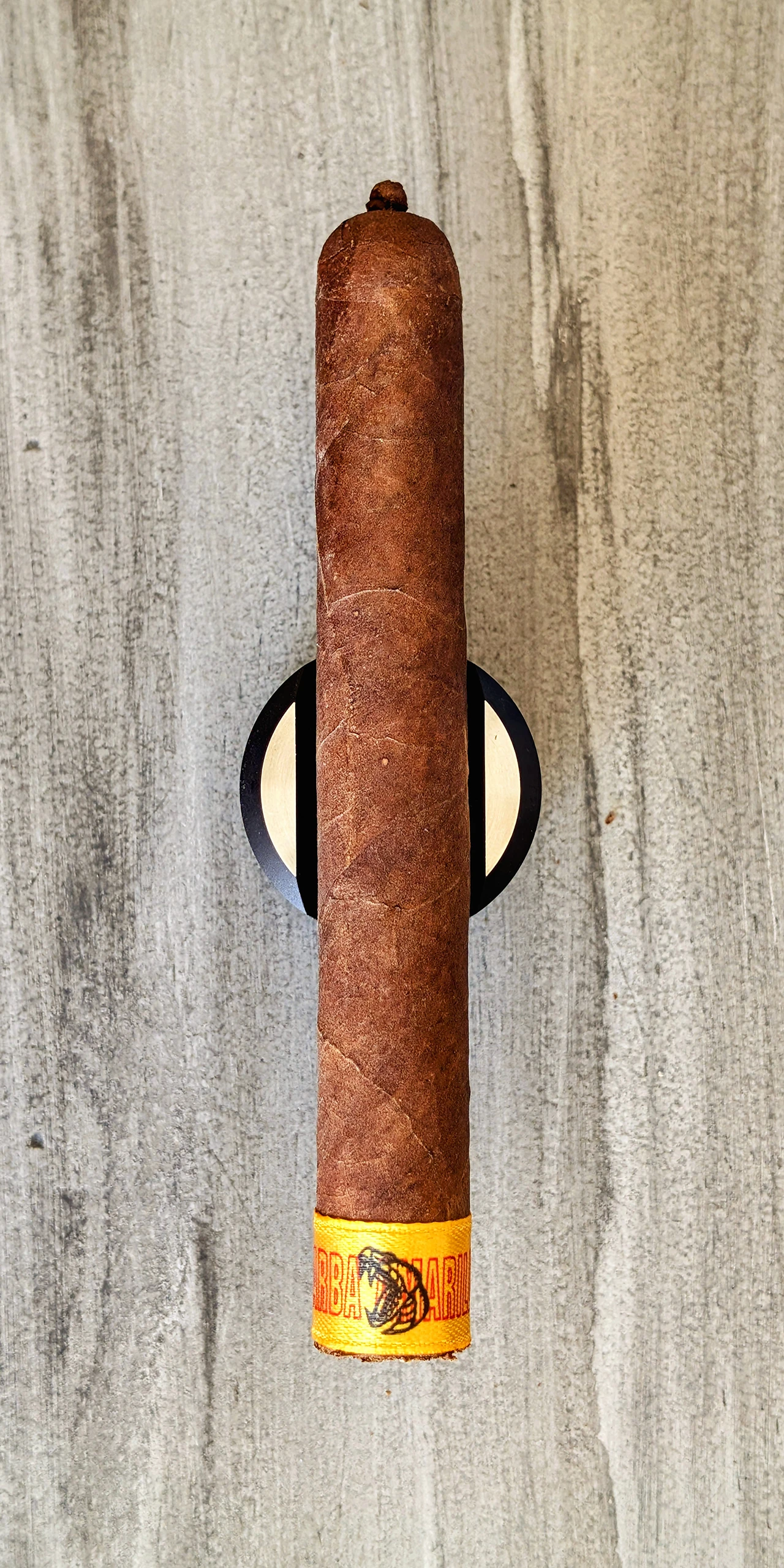 Dunbarton Barba Amarilla 2025 - Corona Gorda (5.63 x 48)
