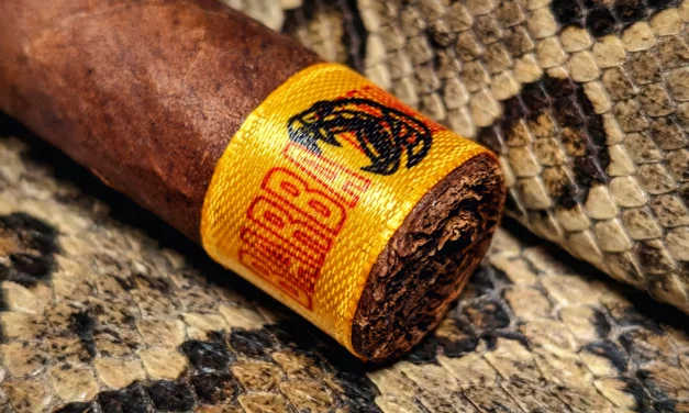 Dunbarton Tobacco & Trust Barba Amarilla 2025 – Corona Gorda (5.63 x 48)