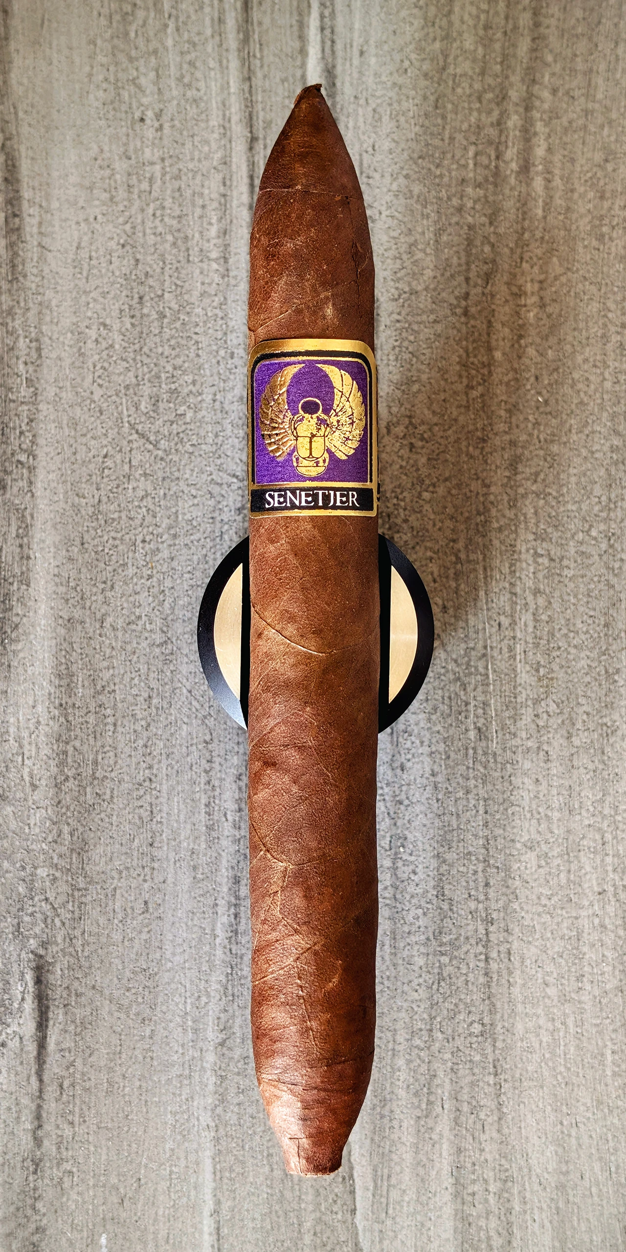 Foundation Highclere Castle Senetjer - Perfecto (6.75 x 52)