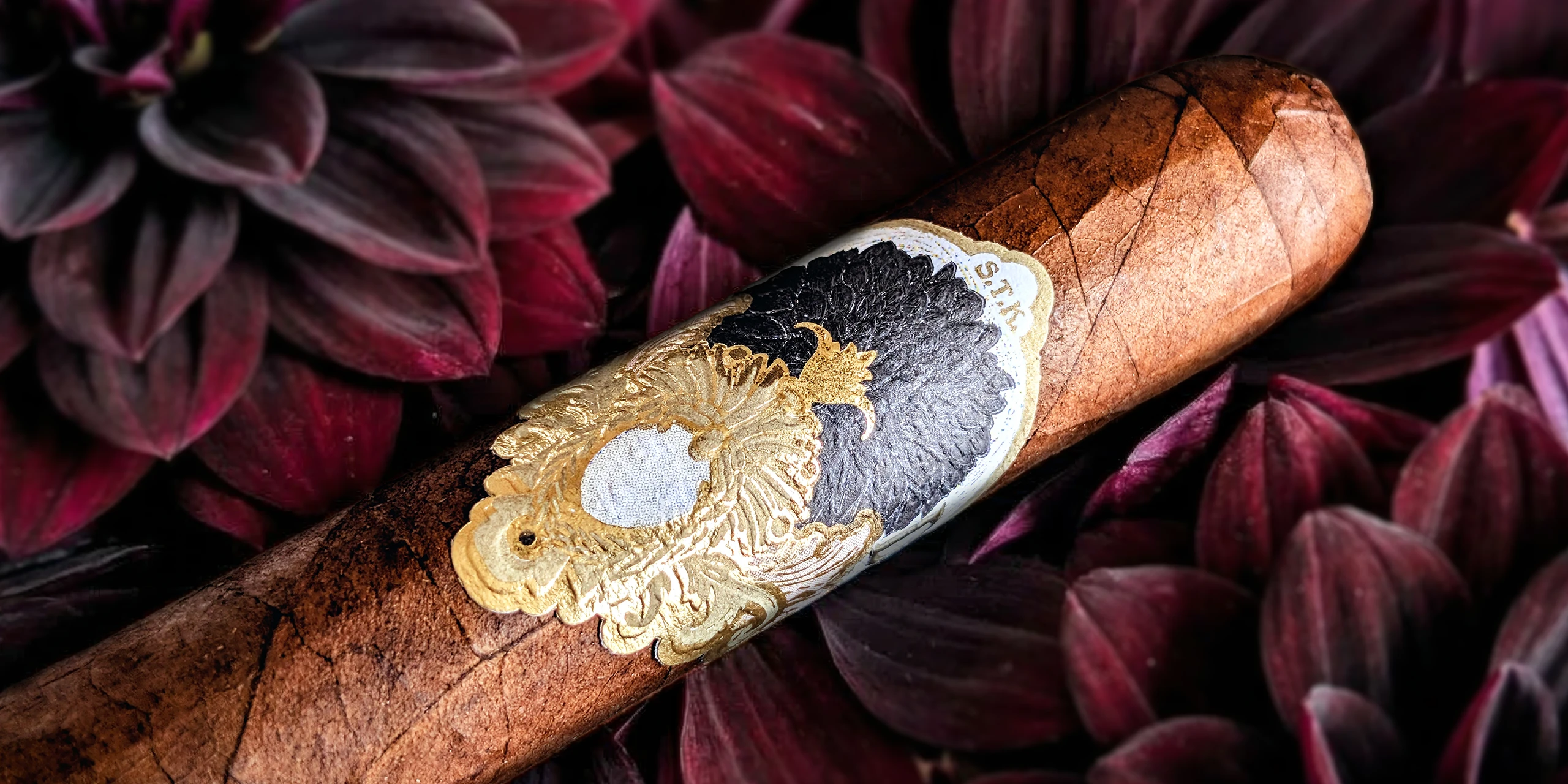 Gran Habano S.T.K. Black Dahlia – Corona Gorda (5.63 x 46))_HEADER_01