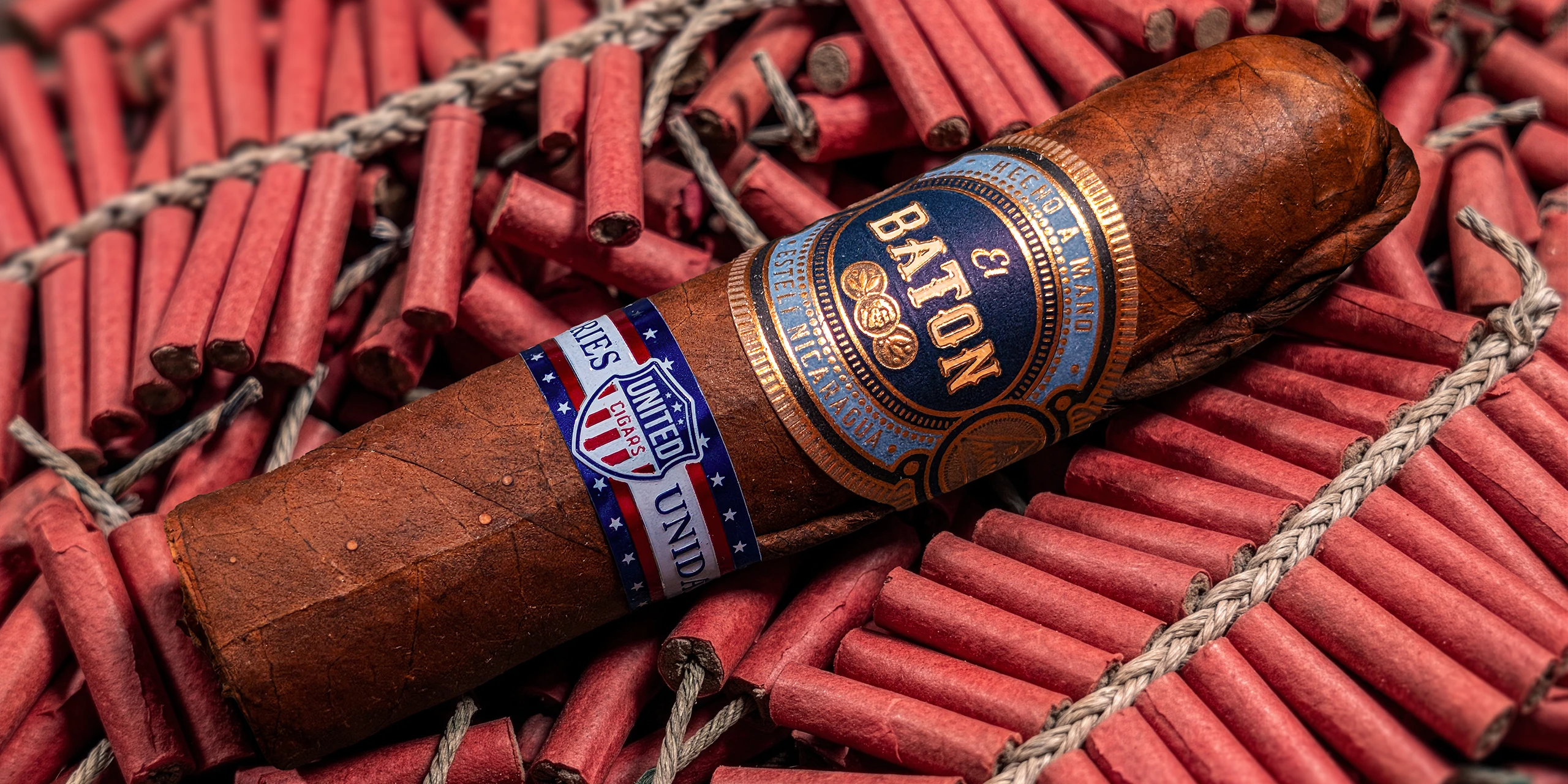 J.C. Newman El Baton Firecracker – Petit Robusto (3.5 x 50)_HEADER_01