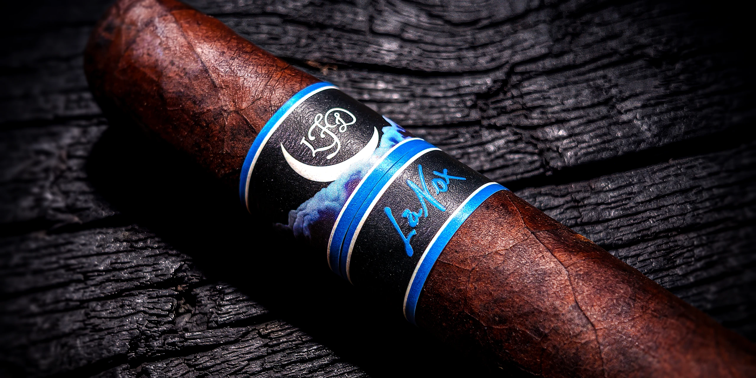La Flor Dominicana La Nox – Toro (6.5 x 50)_HEADER_01