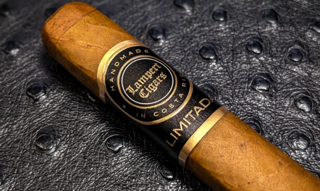 Lampert Limitada 2026 – Toro (Box Press) (6 x 54)
