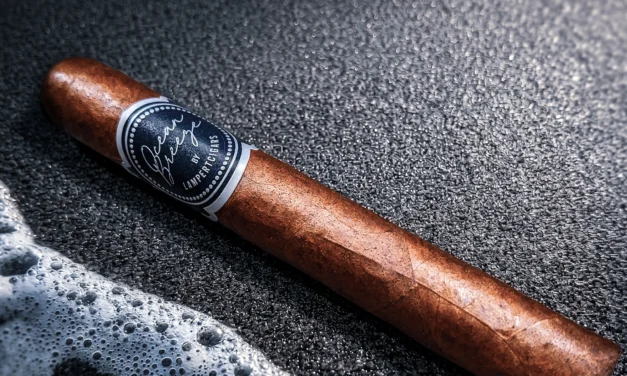 Lampert Ocean Breeze – Gran Toro (6.5 x 56)