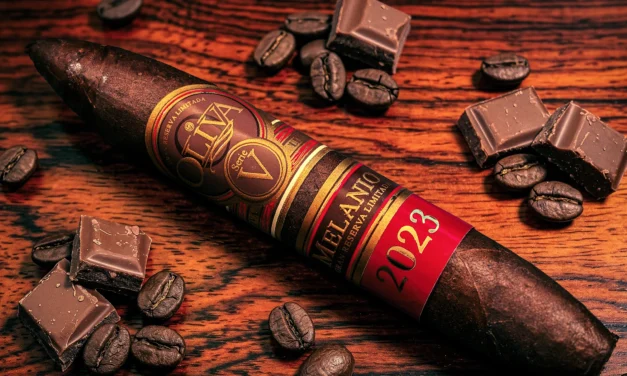 Oliva Serie V Melanio Edicion Año 2023 – Perfecto (5.5 x 54)