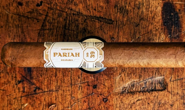 Pariah No. 39 (White) – Super Toro (Box Press) (7 x 60)