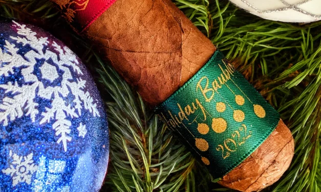 Principle Cigars Accomplice Holiday Bauble 2022 – Perfecto (4.5 x 60)