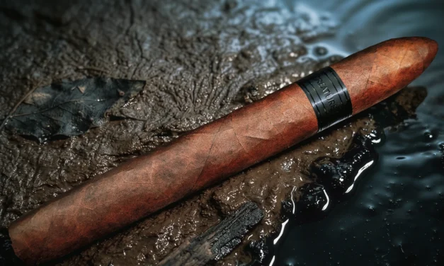 Tatuaje Creature – Perfecto (6.83 x 52)